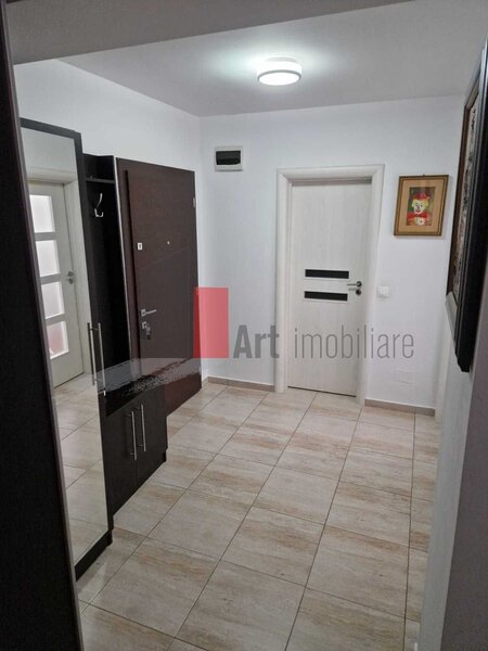 Metalurgiei, Aparatorii Patriei, Berceni, apartament cu doua camere, centrala+parcare.